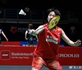 九游游戏中心官网-疲劳作战仍是日本名将梦魇！陈雨菲2-0横扫仁平菜月，晋级女单8强|国羽|体能|印尼羽毛球公开赛|羽毛球|一姐_新浪体育_新浪新闻